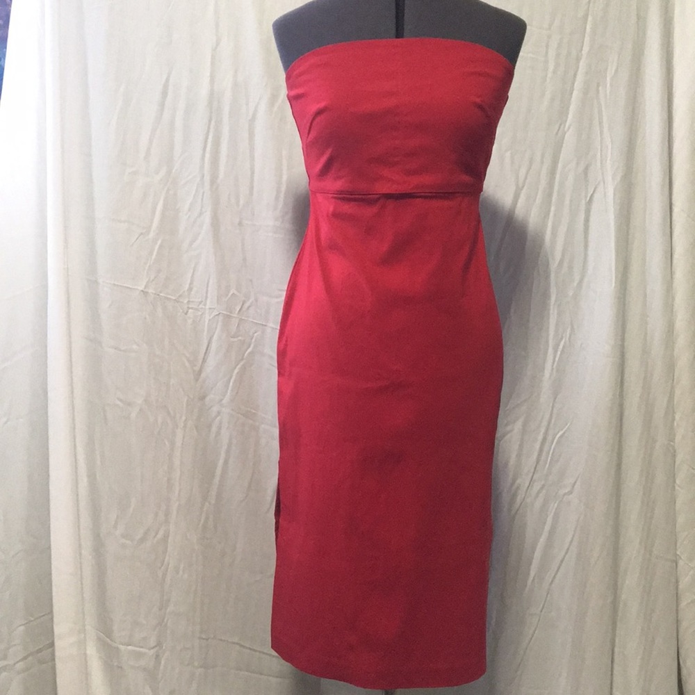 Strapless, Slim-fit, Knee-length Dress